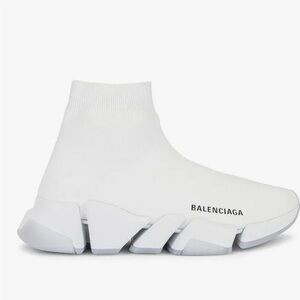 Balenciaga 2.0 Speed LT sneakers.